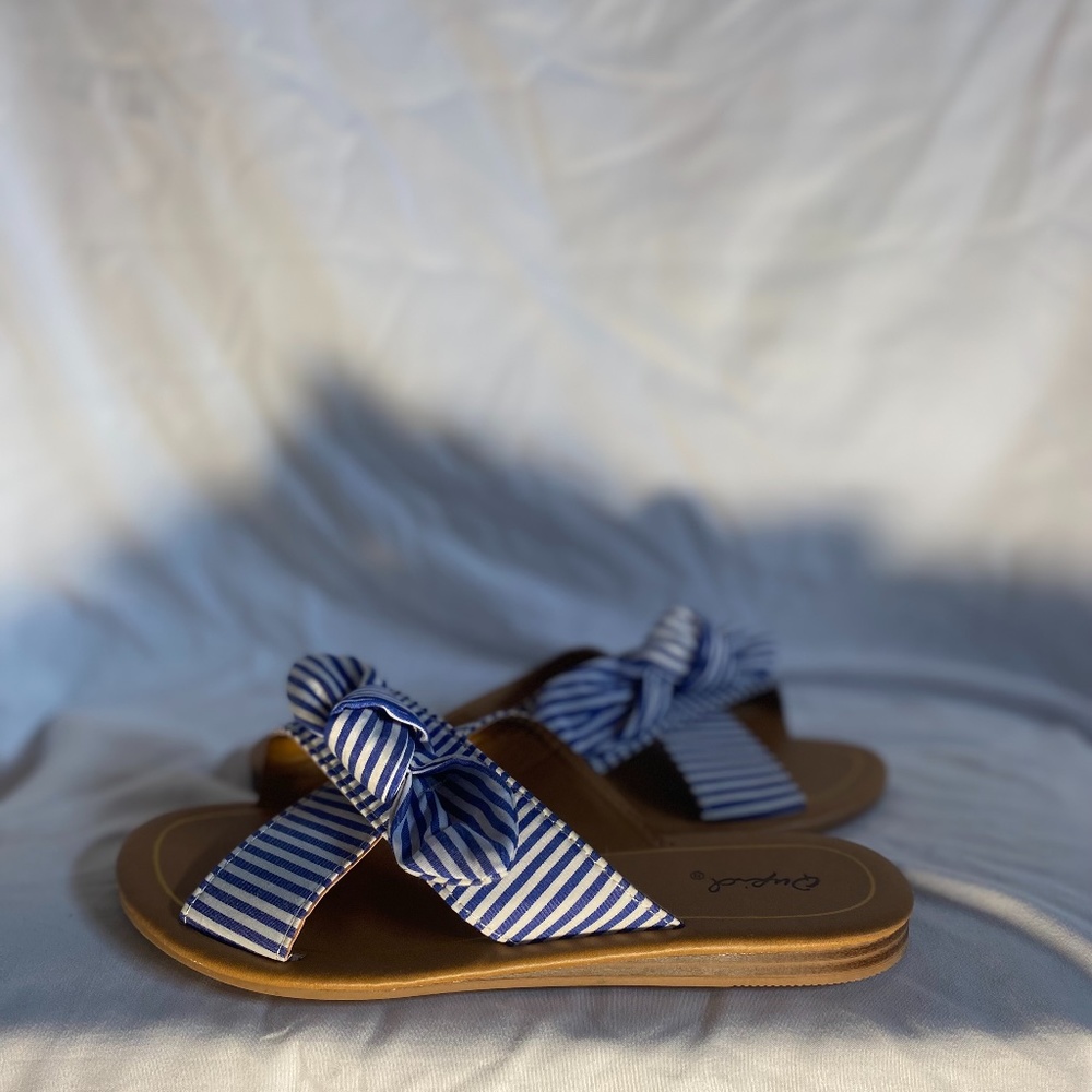 Qupid Girls Slides On Sandals